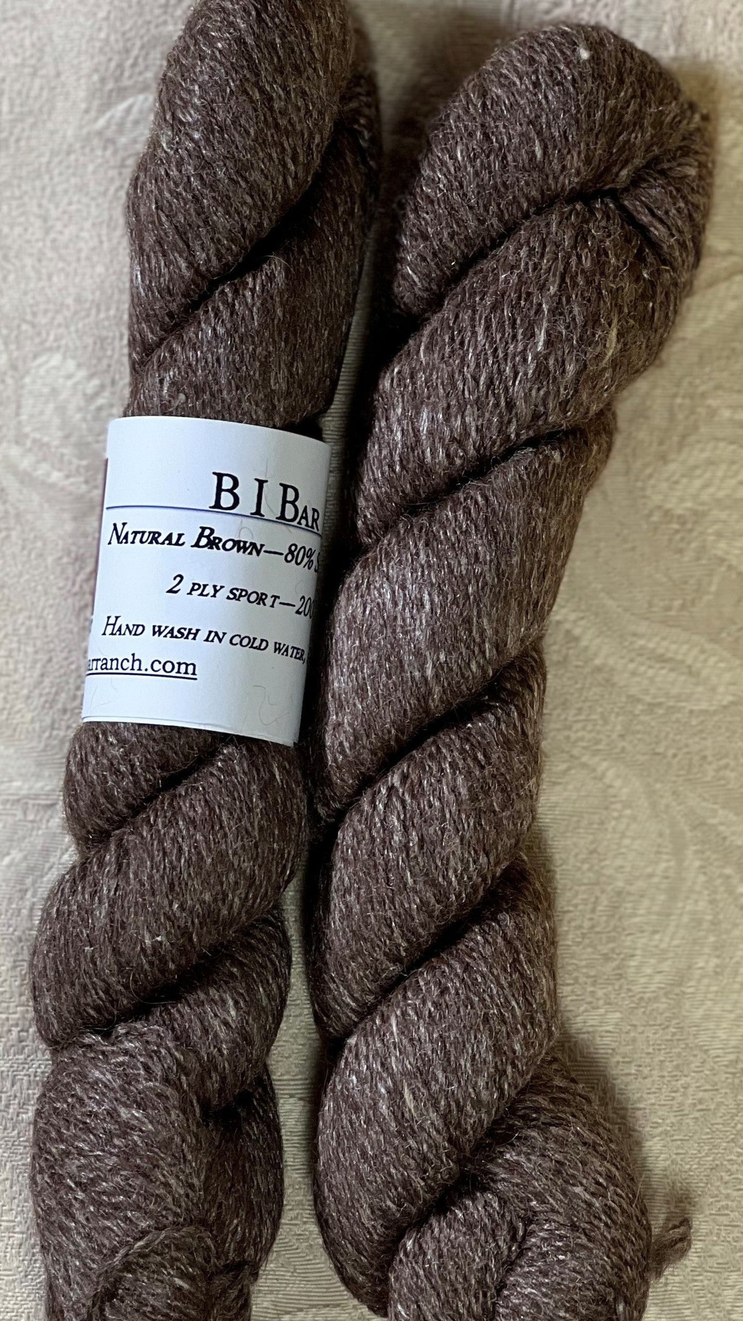 Y-Suri/Silk Yarn - Natural Brown