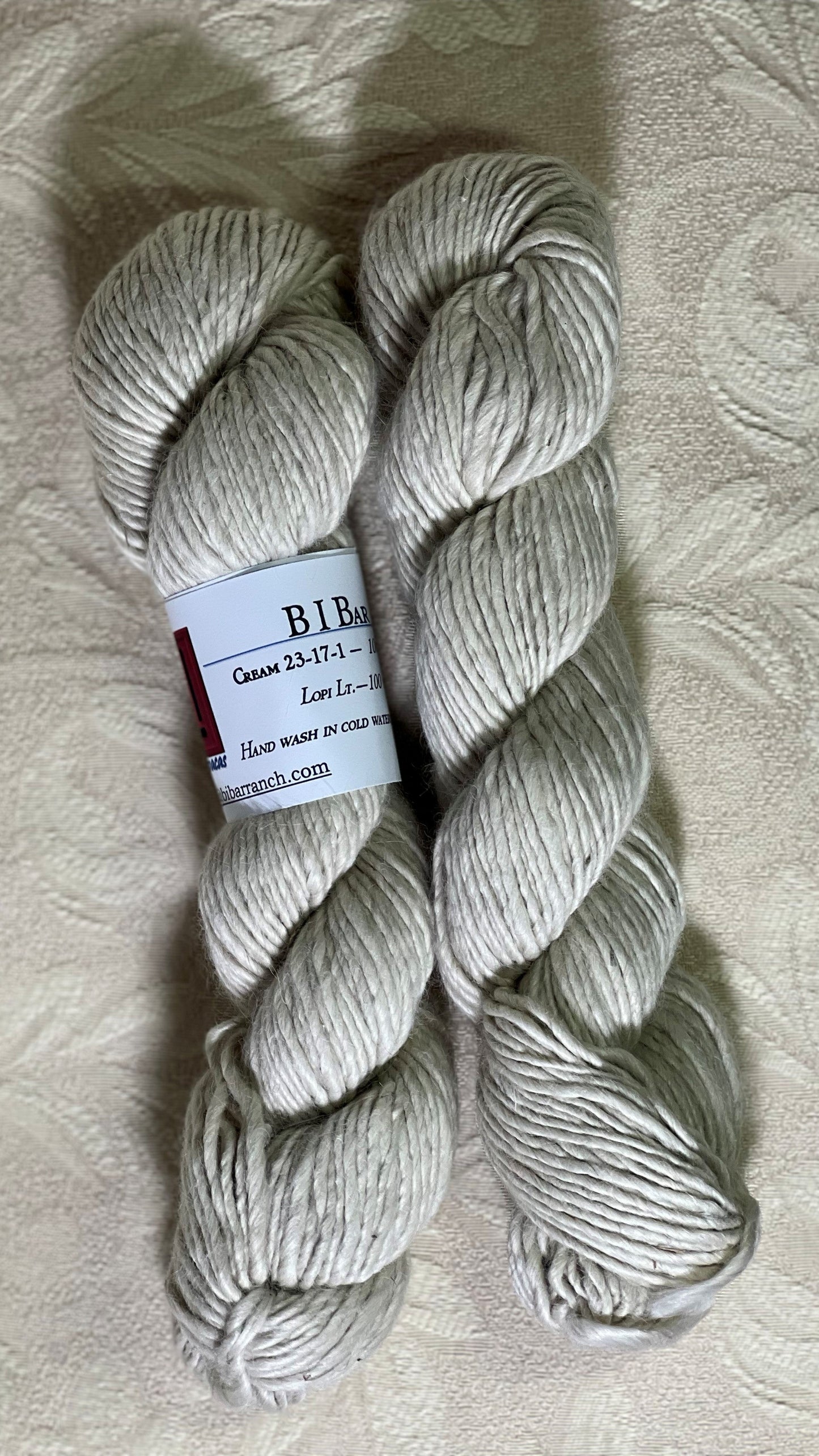 Y-Suri Yarn - Natural Cream Chunky