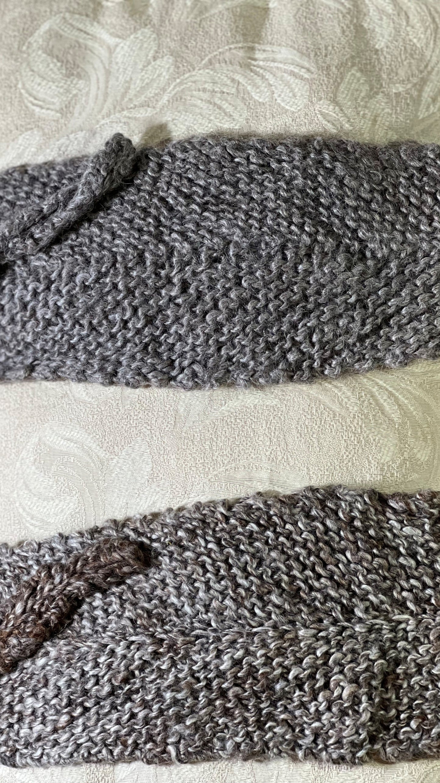 C-Long Scarves of Bulky Cria Suri Yarn