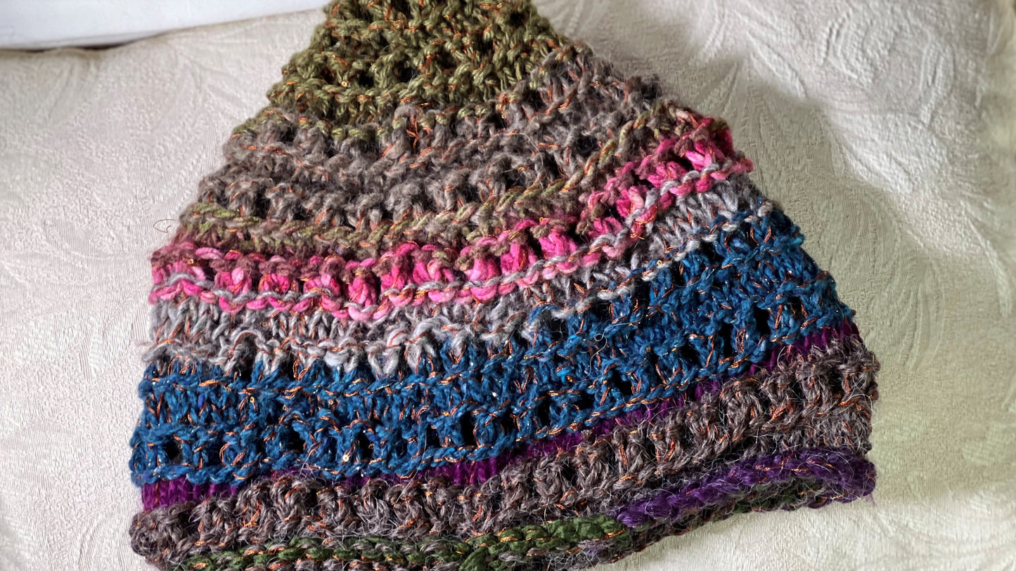H-Large Bulky Colorful Hat