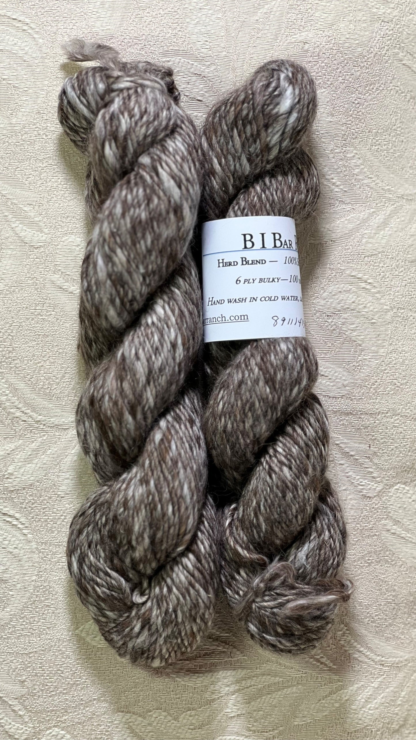 Y-Suri Yarn - Natural Herd Blend Chunky