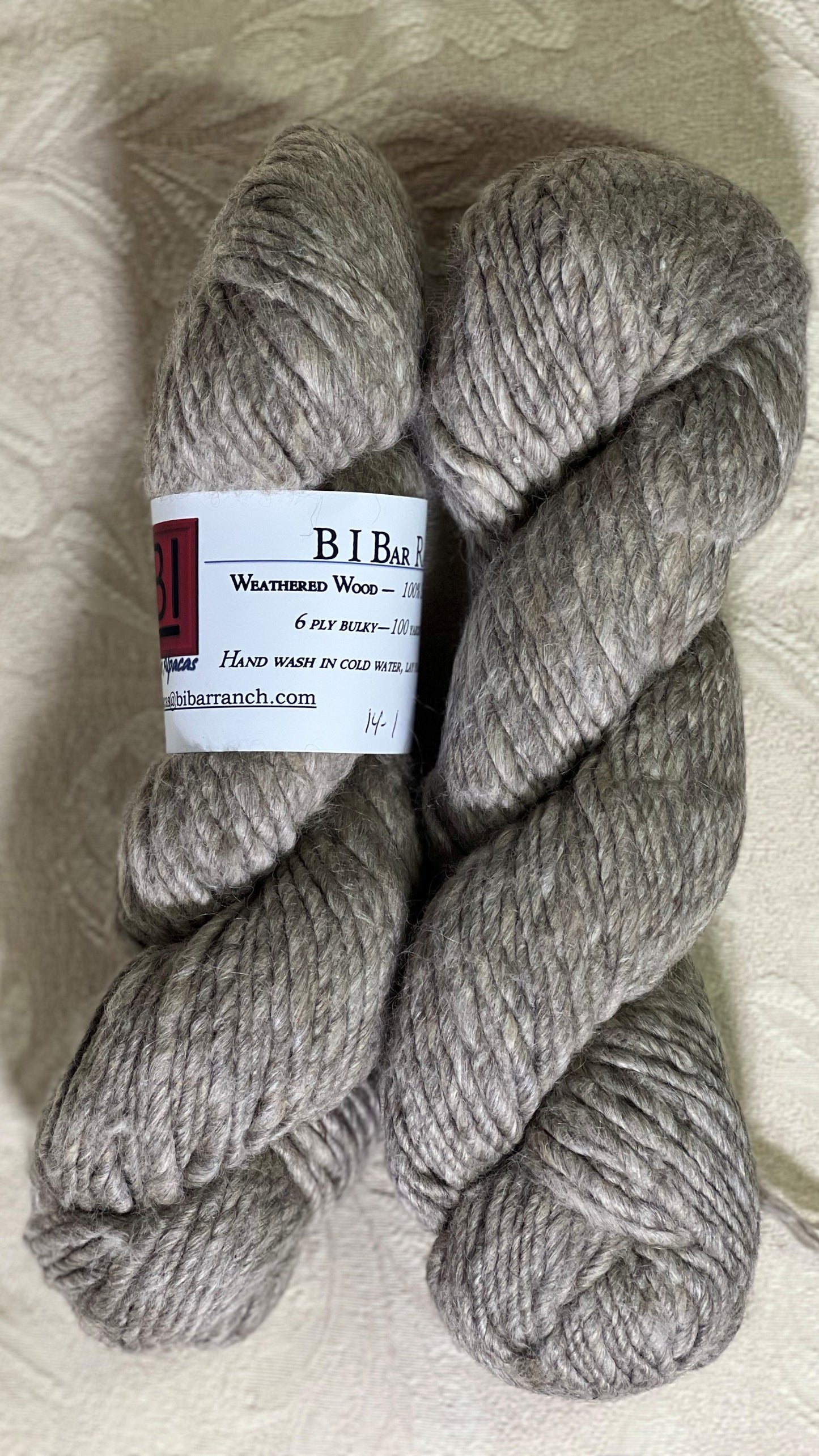 Y-Suri Yarn - Natural Weathered Wood Bulky