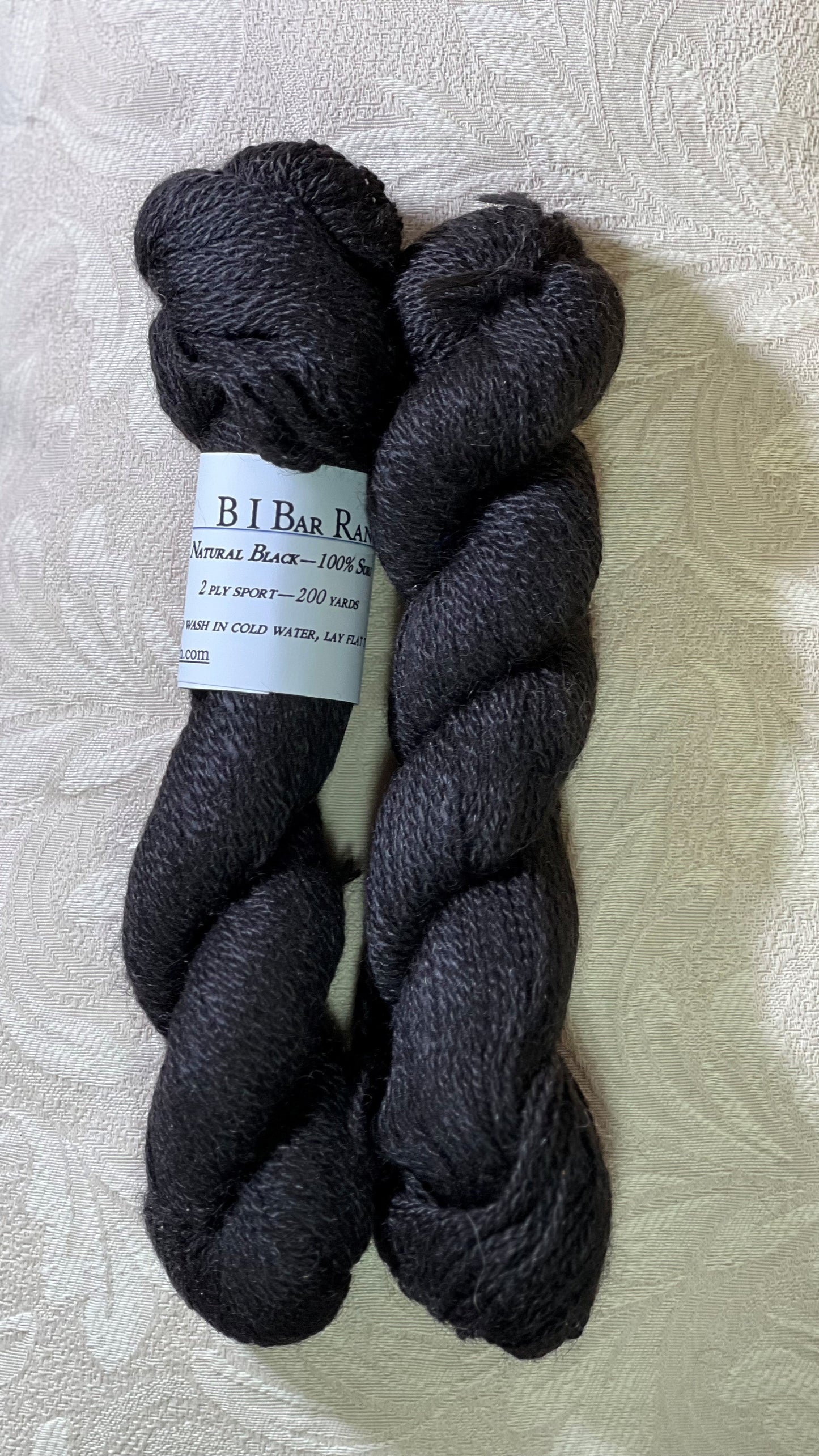 Y-Suri Yarn - Natural Black