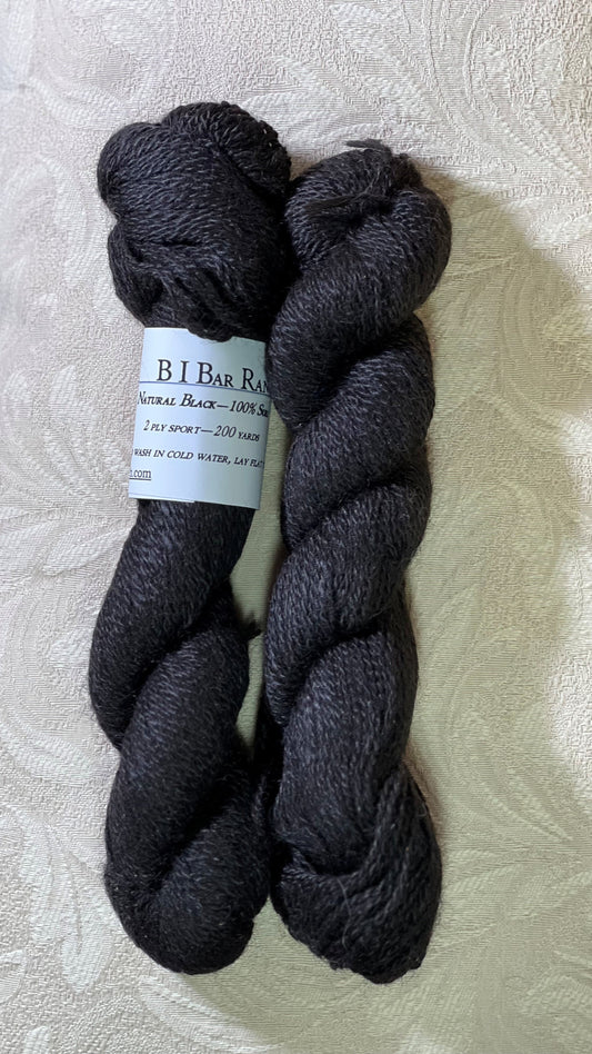 Y-Suri Yarn - Natural Black