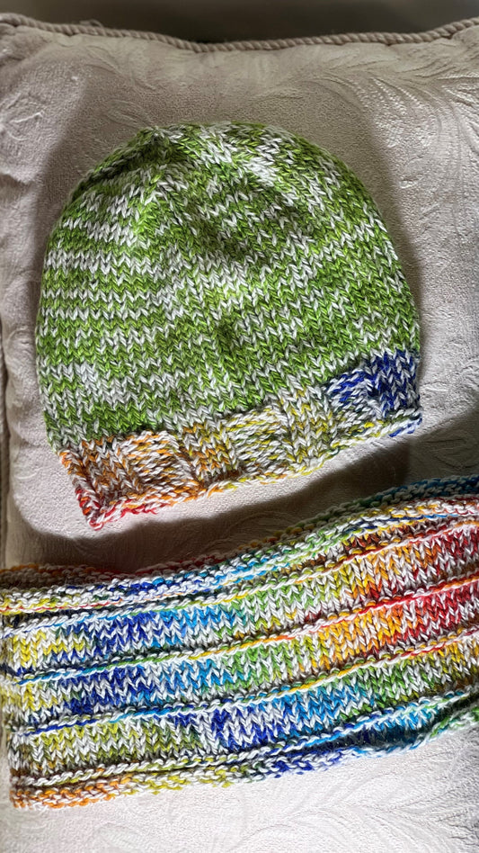 H-Rainbow Knit Hat and Cowl Set